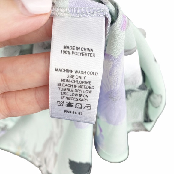 Nordstroms 1 State Floral Satin Puffy Sleeve Top Small - Picture 8 of 10